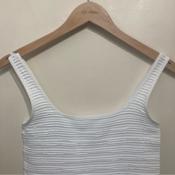 Anthropologie Ribbed White Stretch Tank Top Size Small - Picture 4 of 7